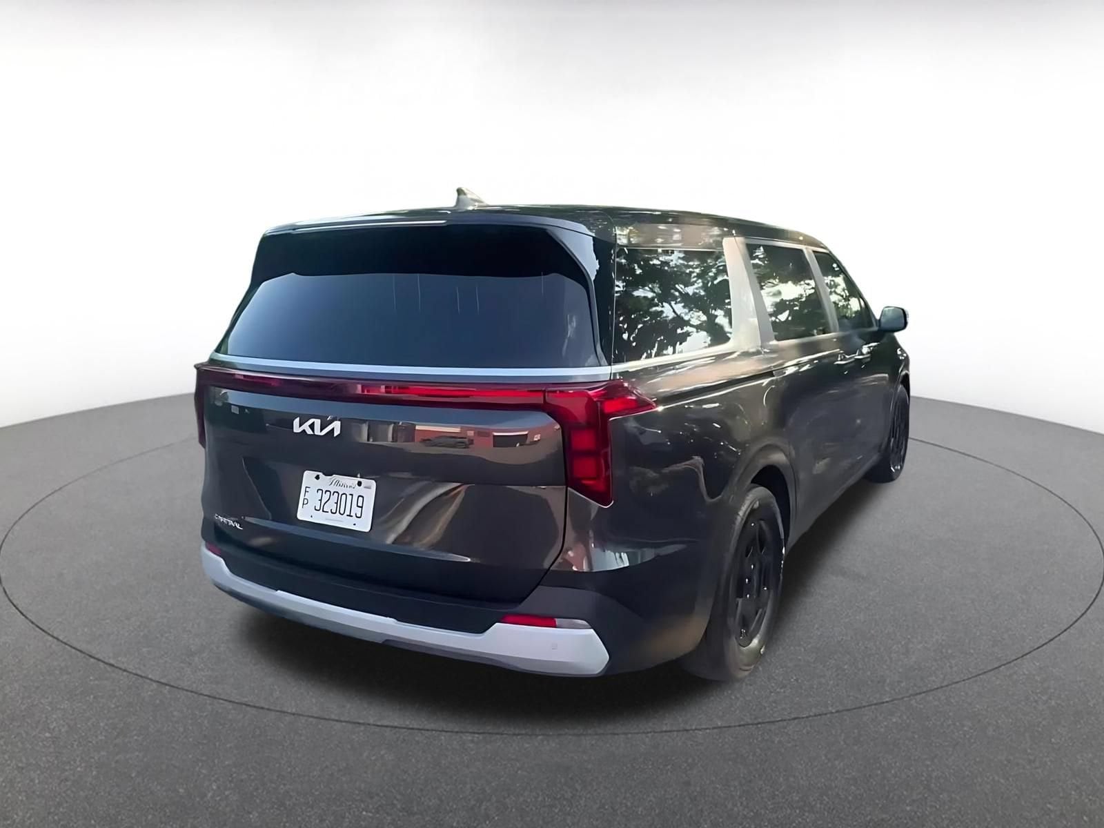 2026 Kia Carnival 14