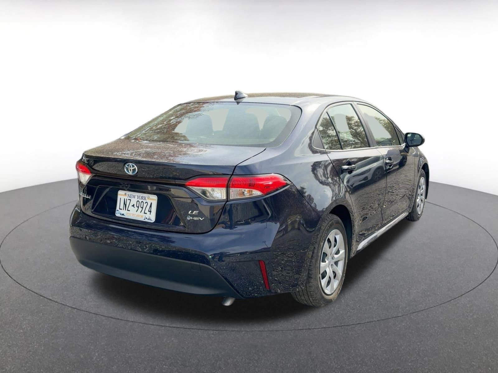 Thumbnail: 2025 Toyota Corolla - 10