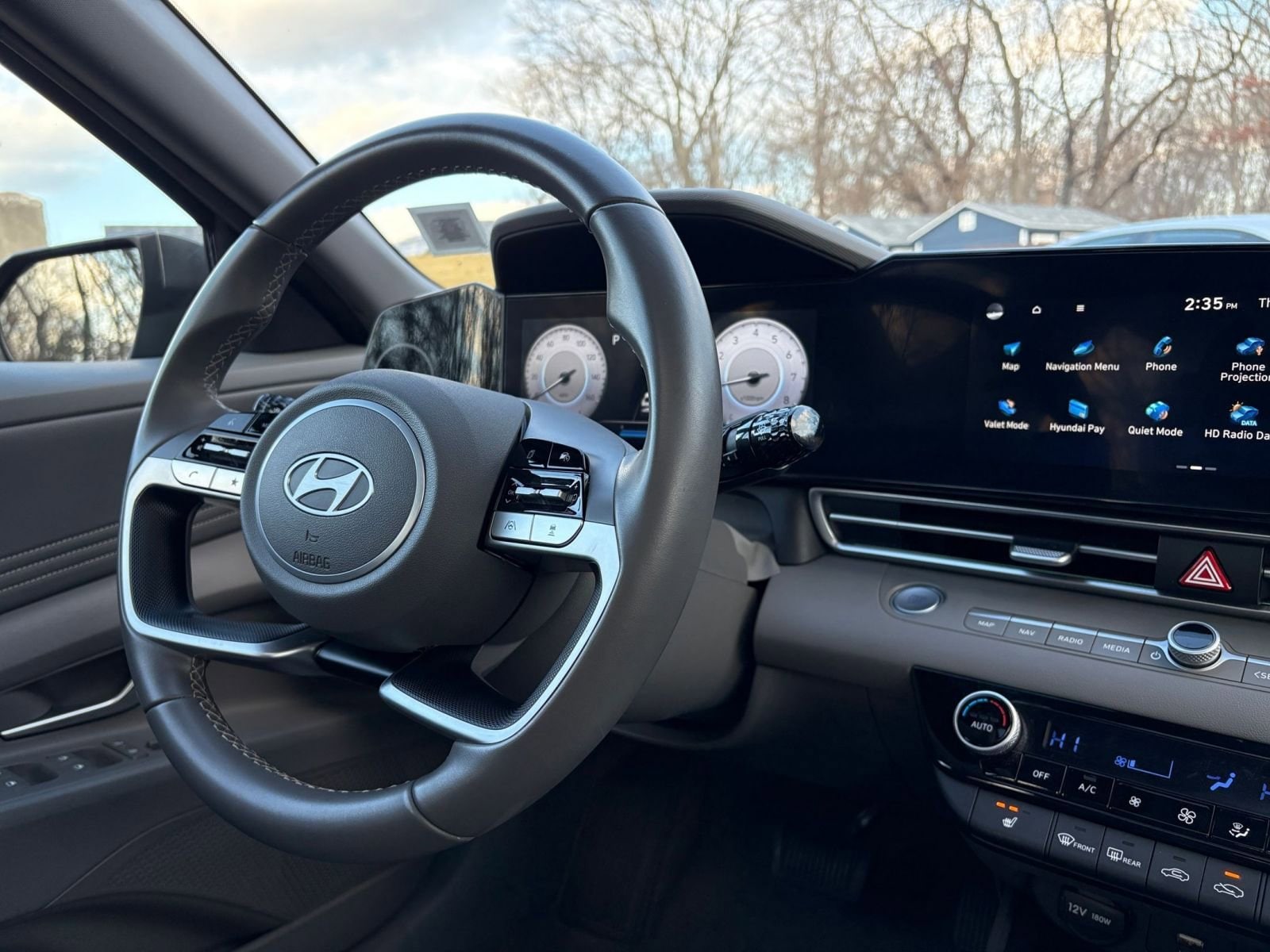 Thumbnail: 2025 Hyundai Elantra - 33