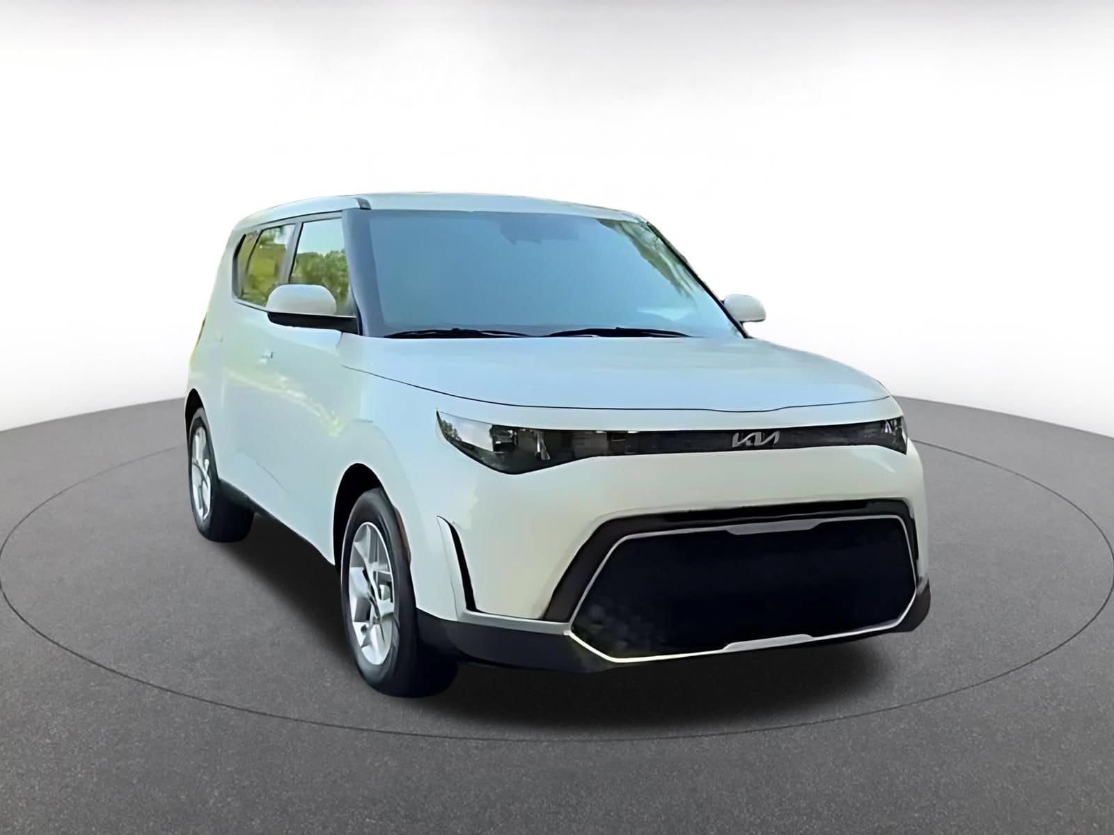 Thumbnail: 2025 Kia Soul - 3