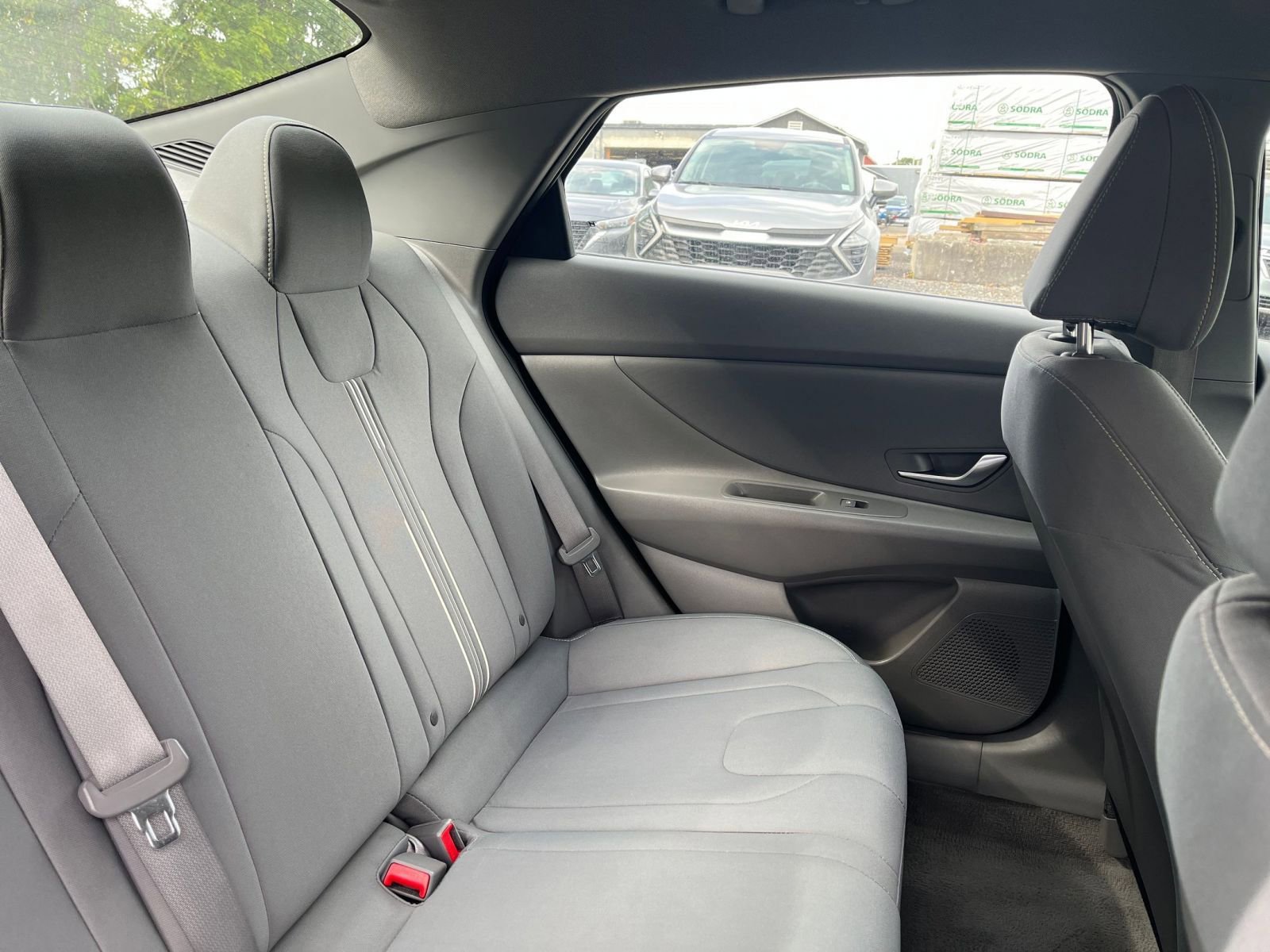 Thumbnail: 2023 Hyundai Elantra - 20