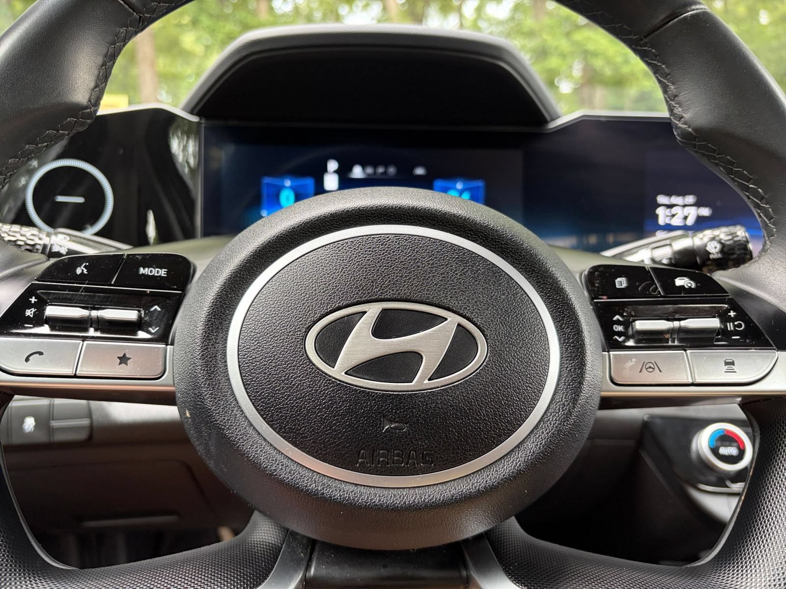 Thumbnail: 2025 Hyundai Elantra - 26
