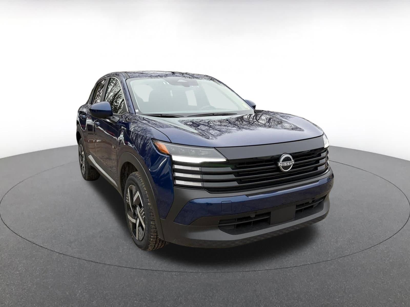 Thumbnail: 2025 Nissan Kicks - 1