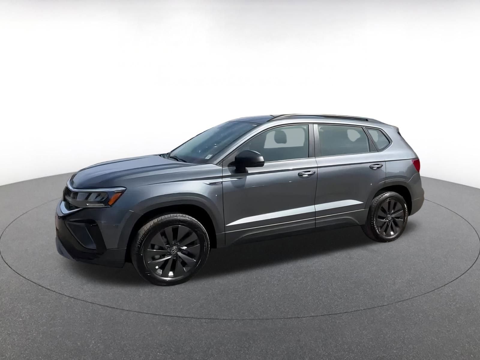 Thumbnail: 2024 Volkswagen Taos - 8