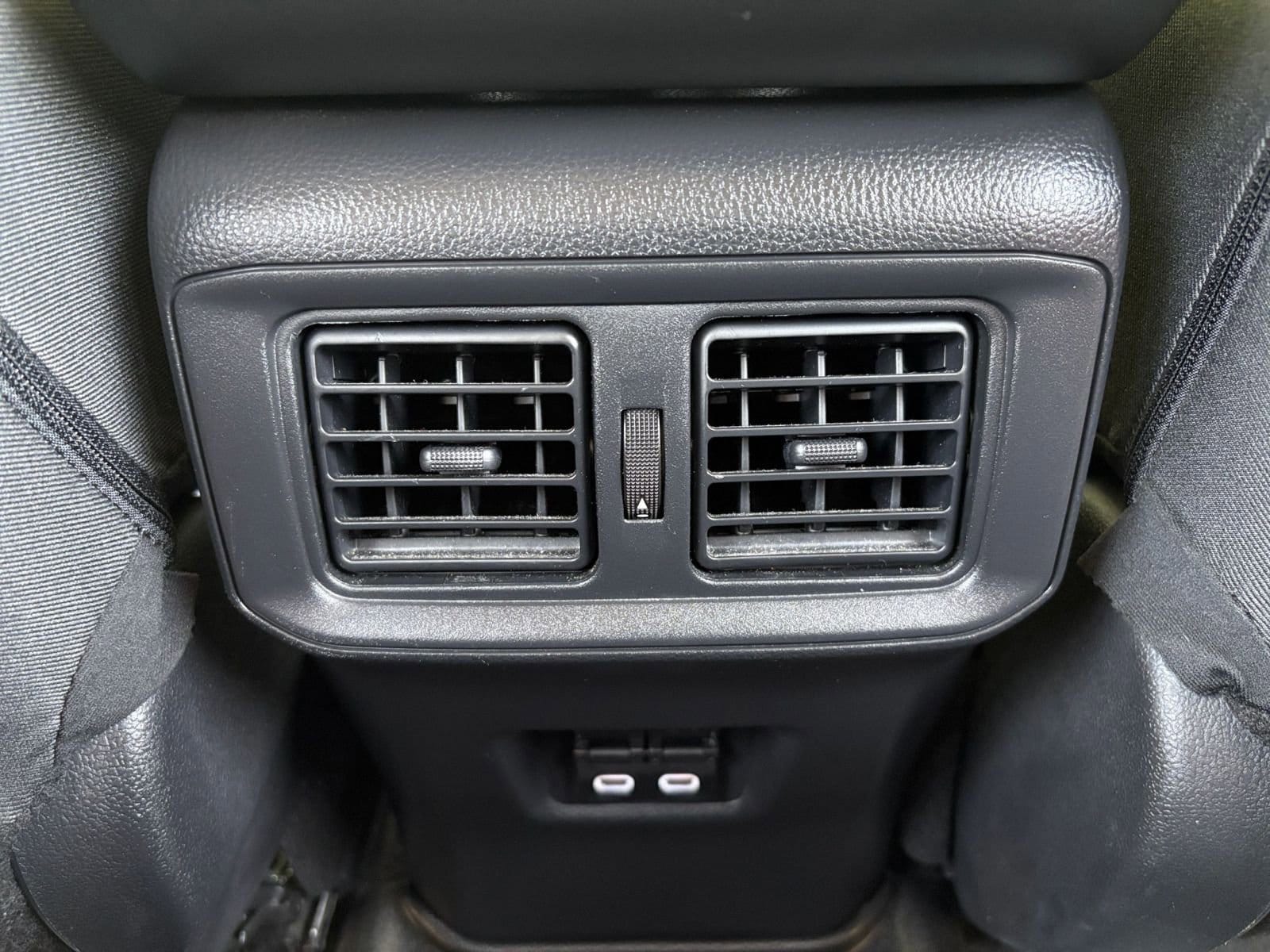 Thumbnail: 2024 Toyota RAV4 - 24