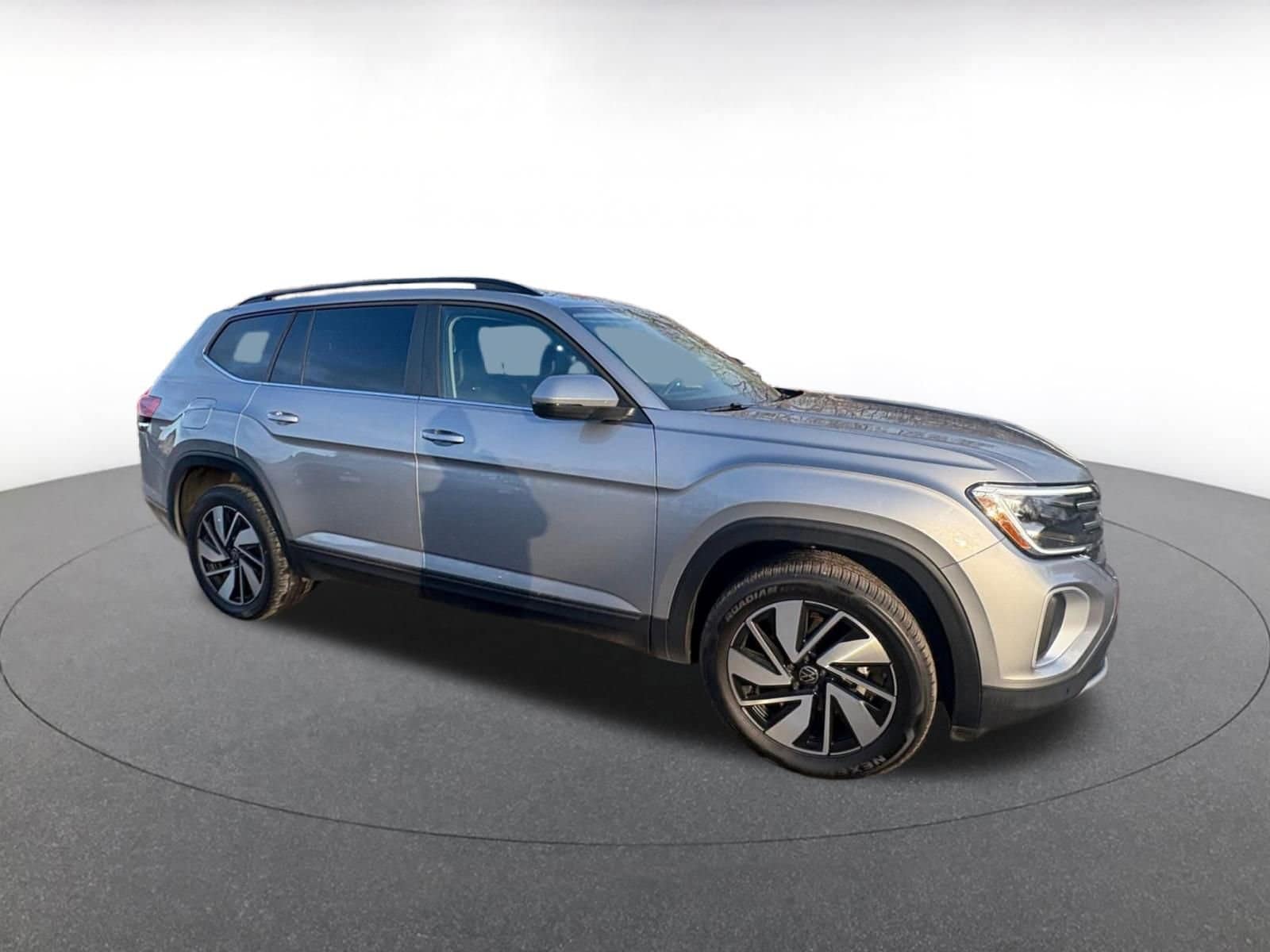 Thumbnail: 2025 Volkswagen Atlas - 1