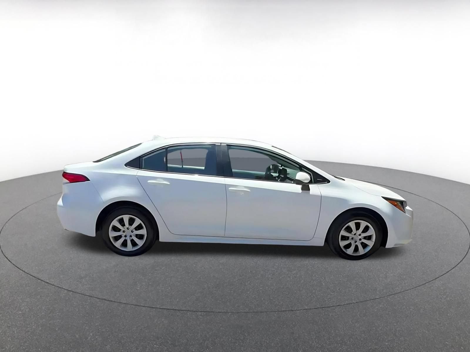 Thumbnail: 2025 Toyota Corolla - 15