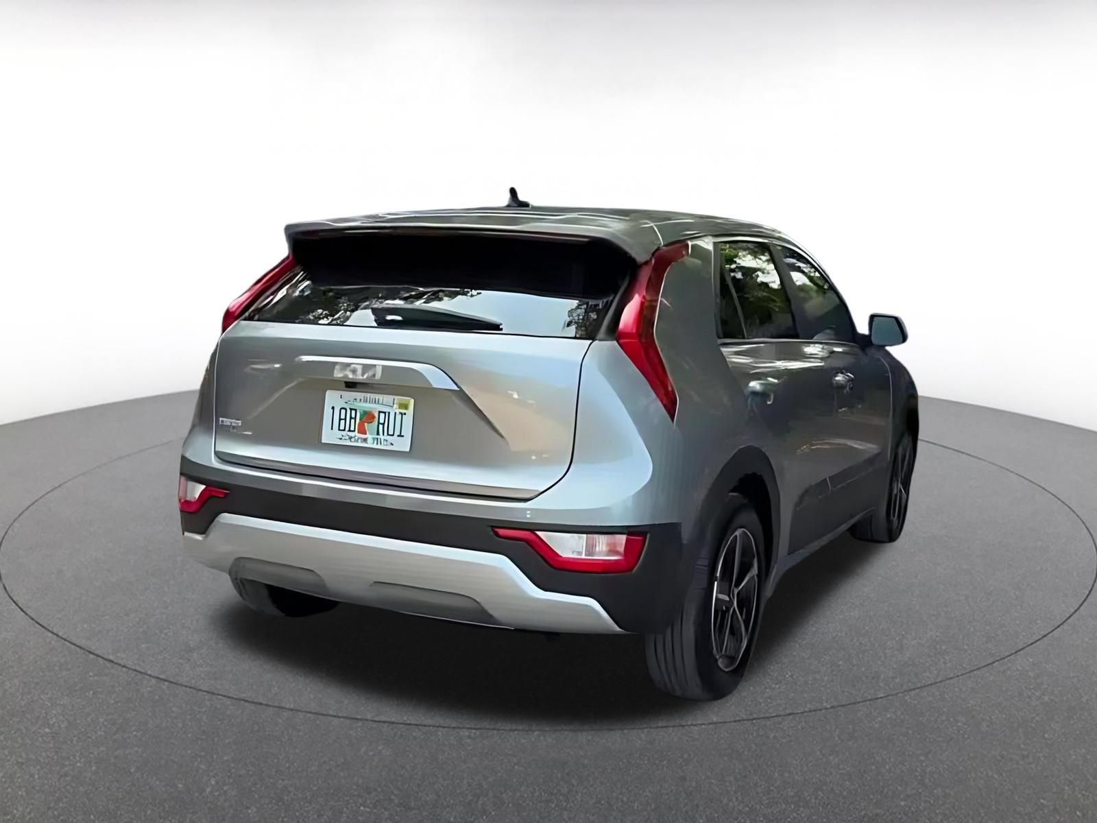 Thumbnail: 2026 Kia Niro - 15