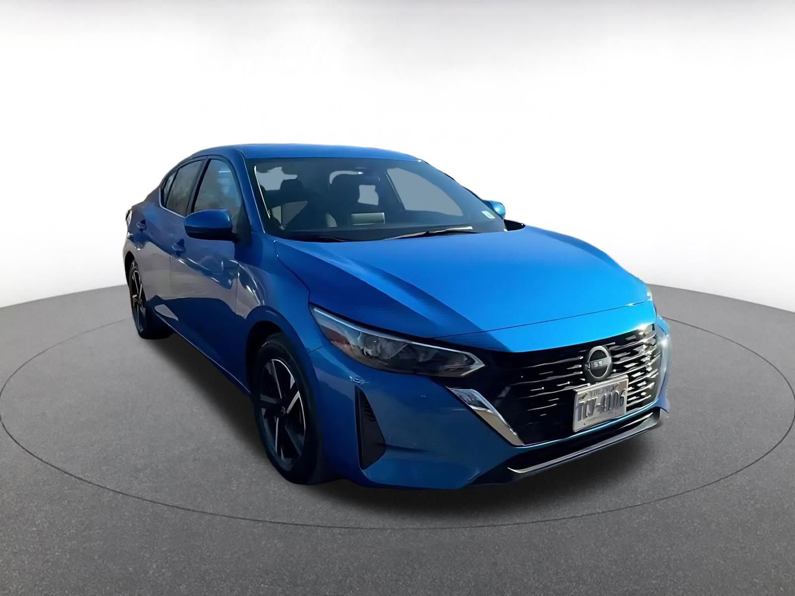 Thumbnail: 2025 Nissan Sentra - 3