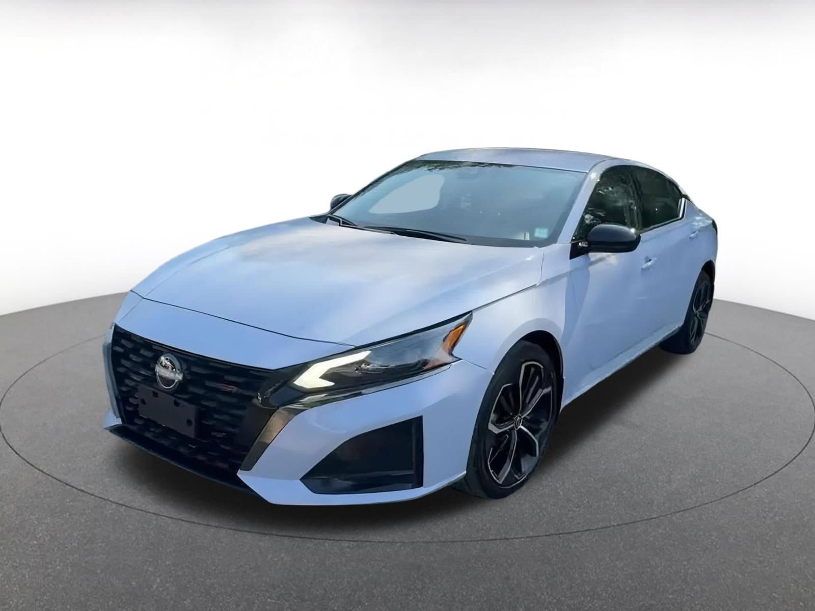 2024 Nissan Altima SR 6