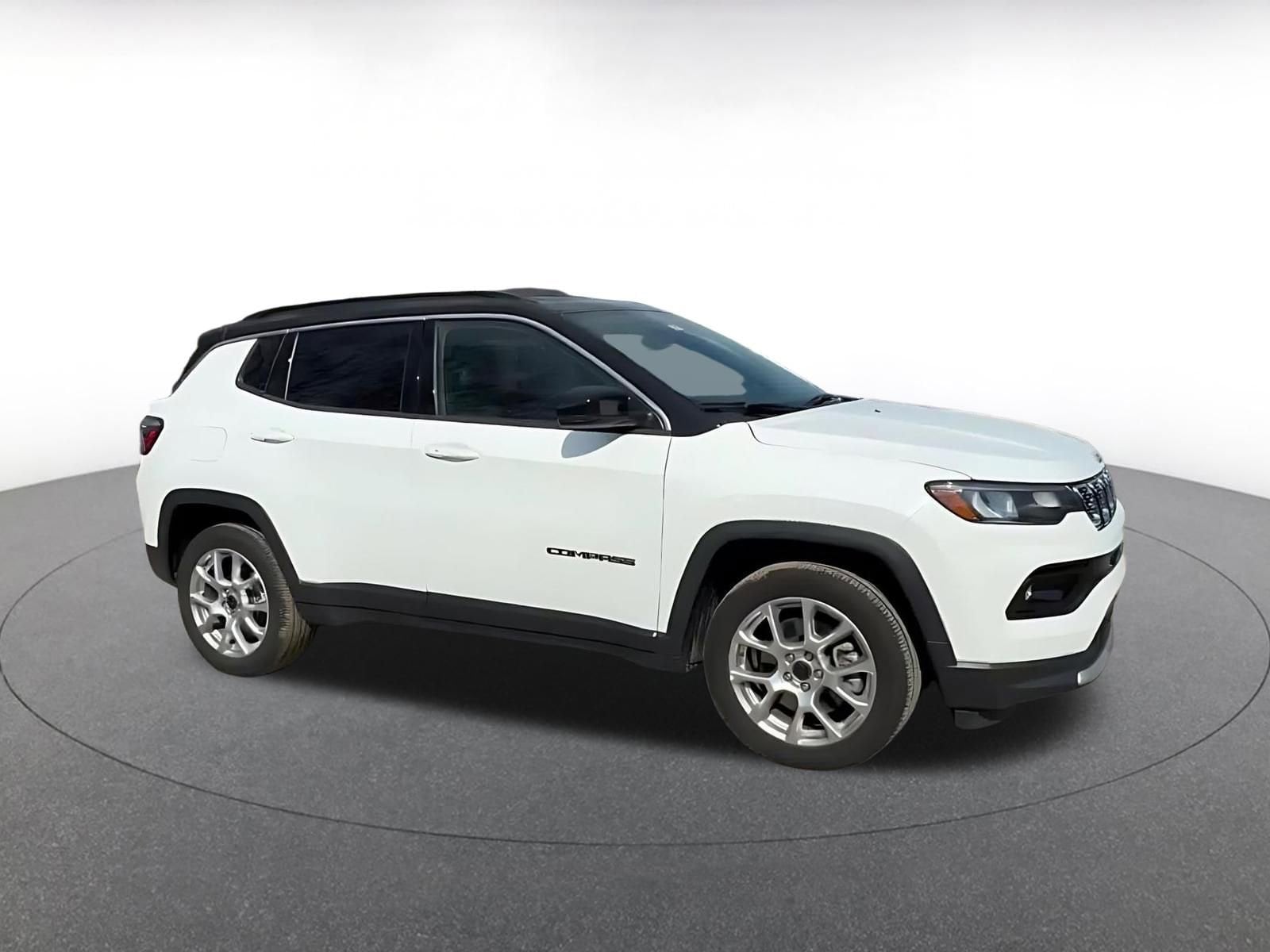 Thumbnail: 2025 Jeep Compass - 2