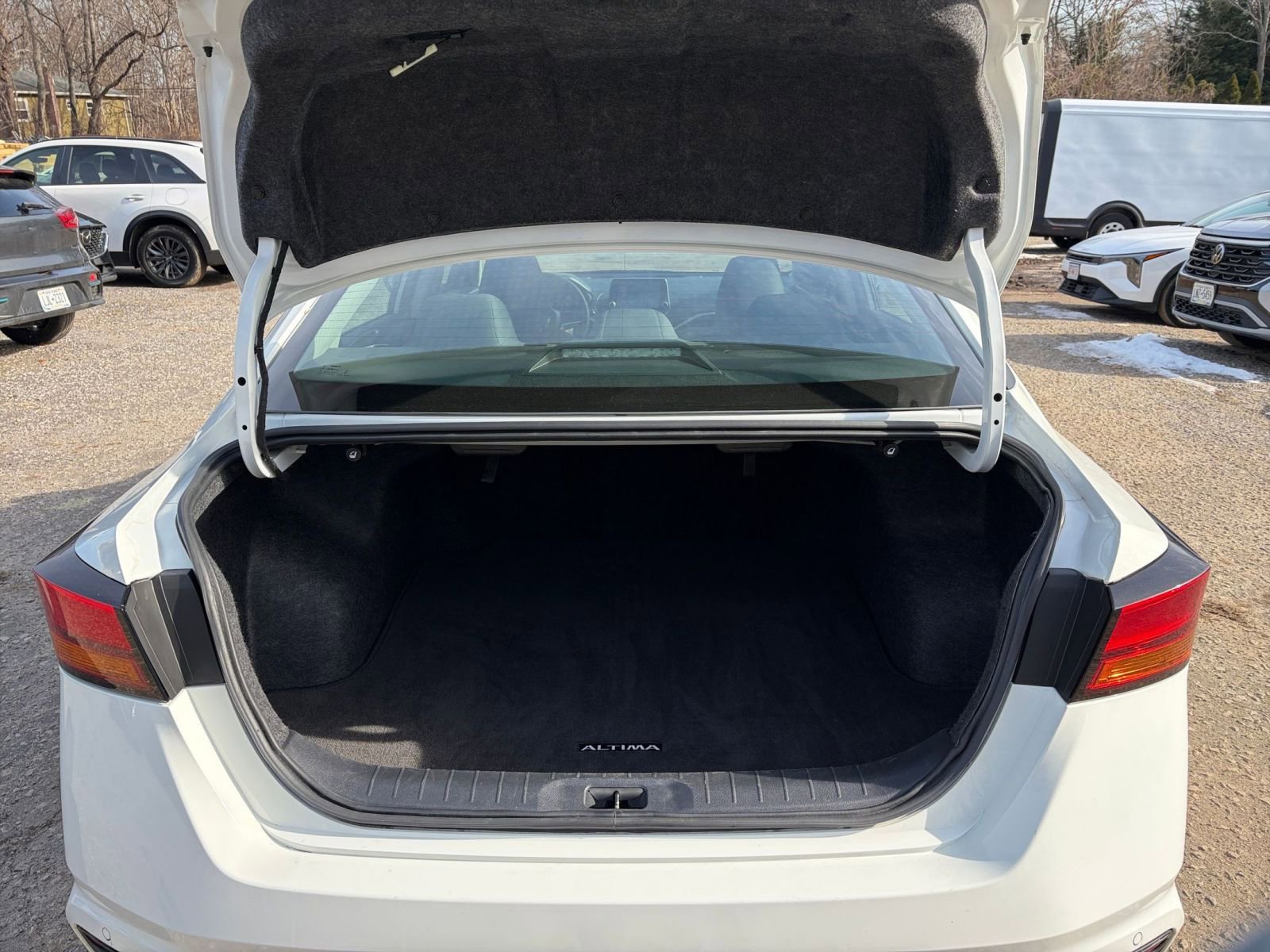 Thumbnail: 2025 Nissan Altima - 31