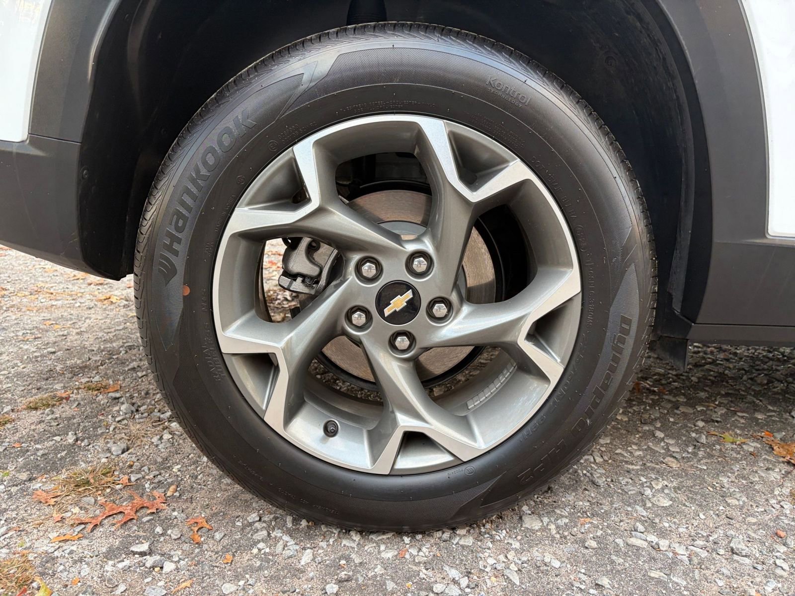 Thumbnail: 2025 Chevrolet Trax - 28