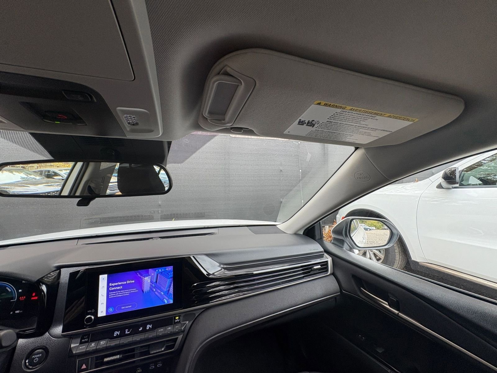 Thumbnail: 2025 Toyota Camry - 32