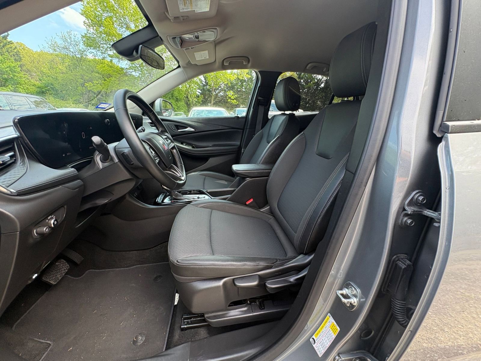 Thumbnail: 2025 Buick Encore GX - 24