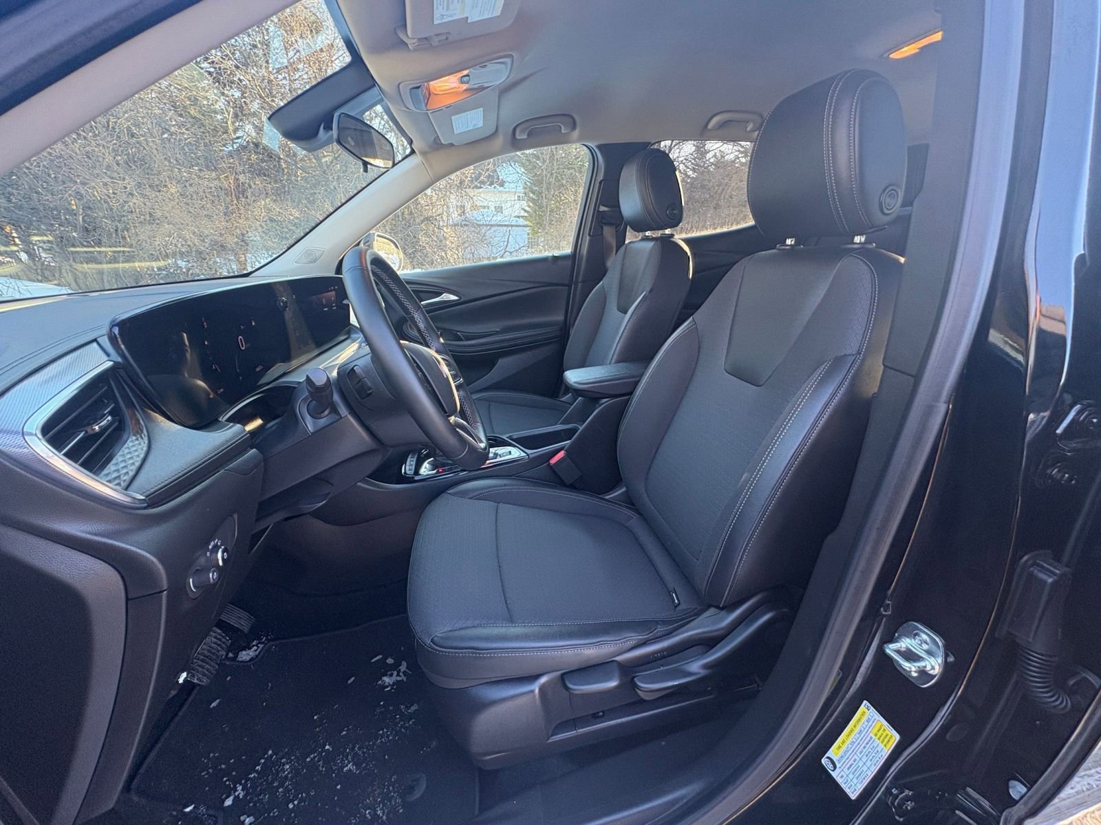 Thumbnail: 2025 Buick Encore GX - 24