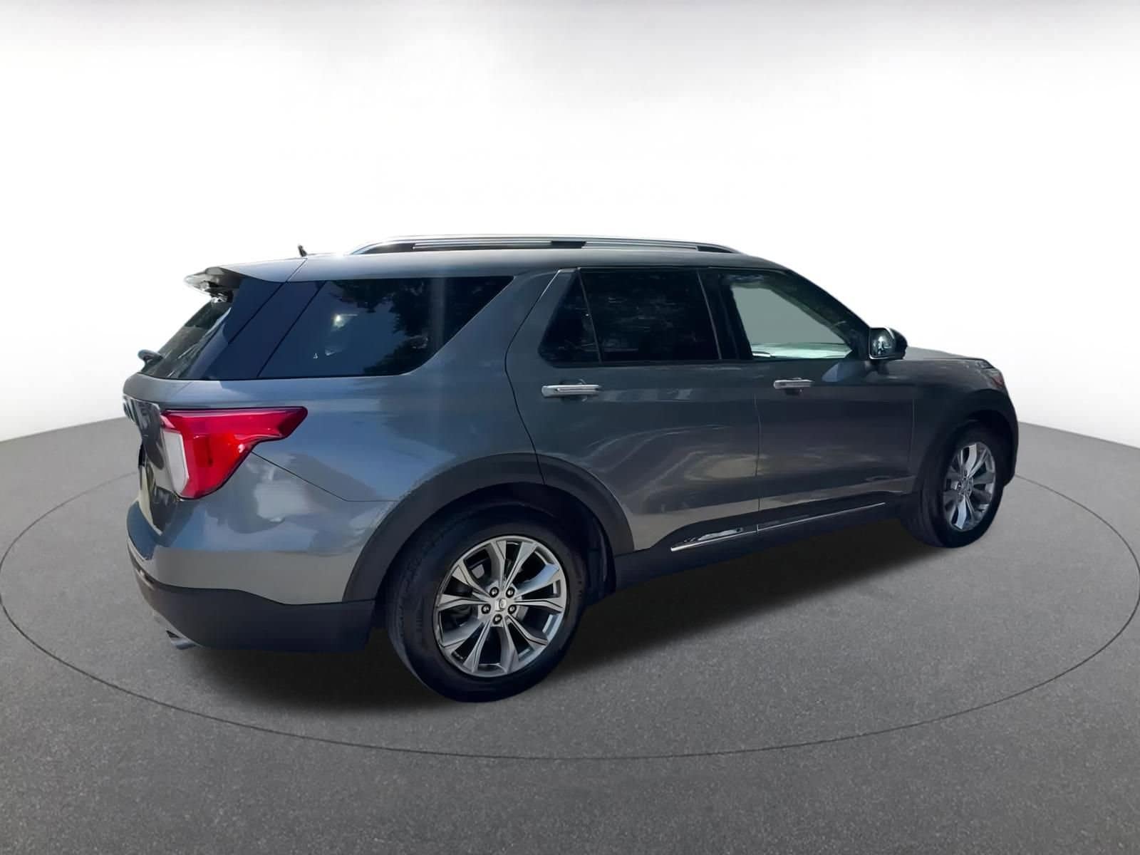 Thumbnail: 2023 Ford Explorer - 15