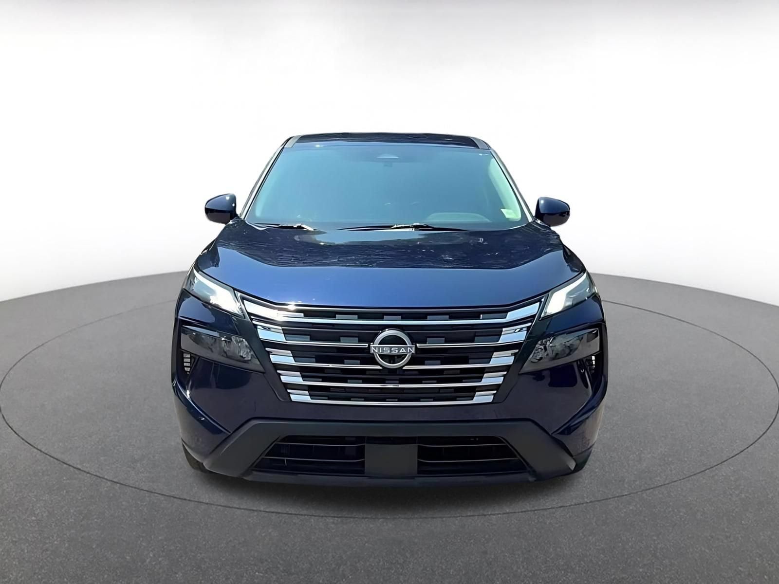 Thumbnail: 2025 Nissan Rogue - 4