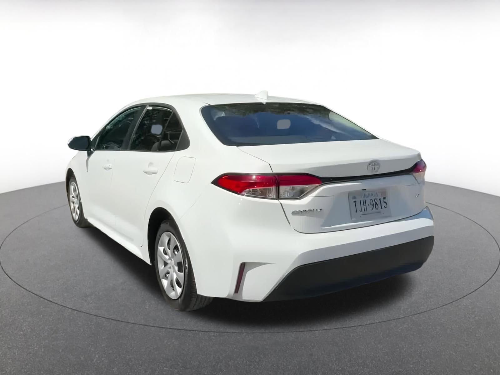 Thumbnail: 2024 Toyota Corolla - 11