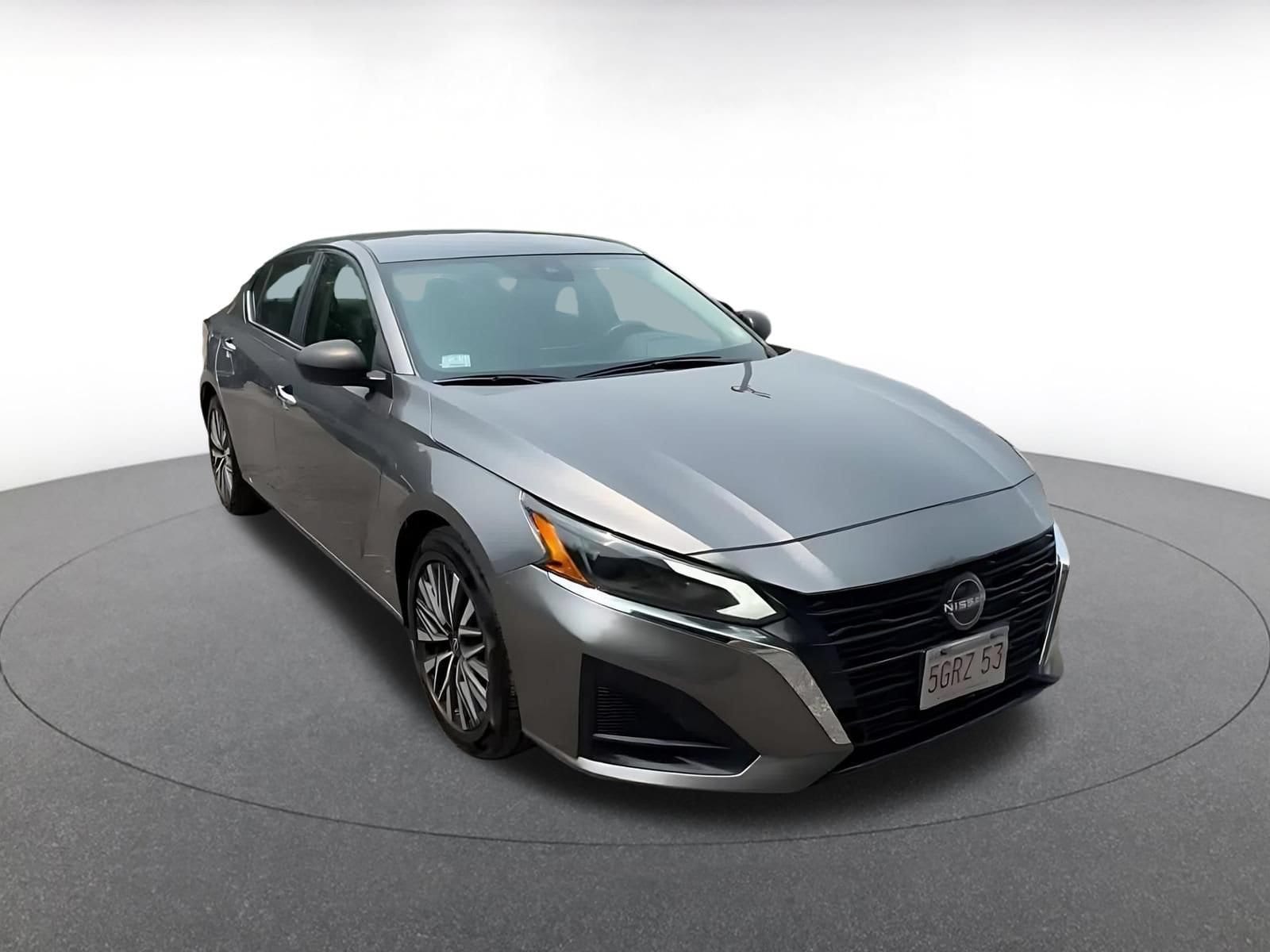 Thumbnail: 2025 Nissan Altima - 3