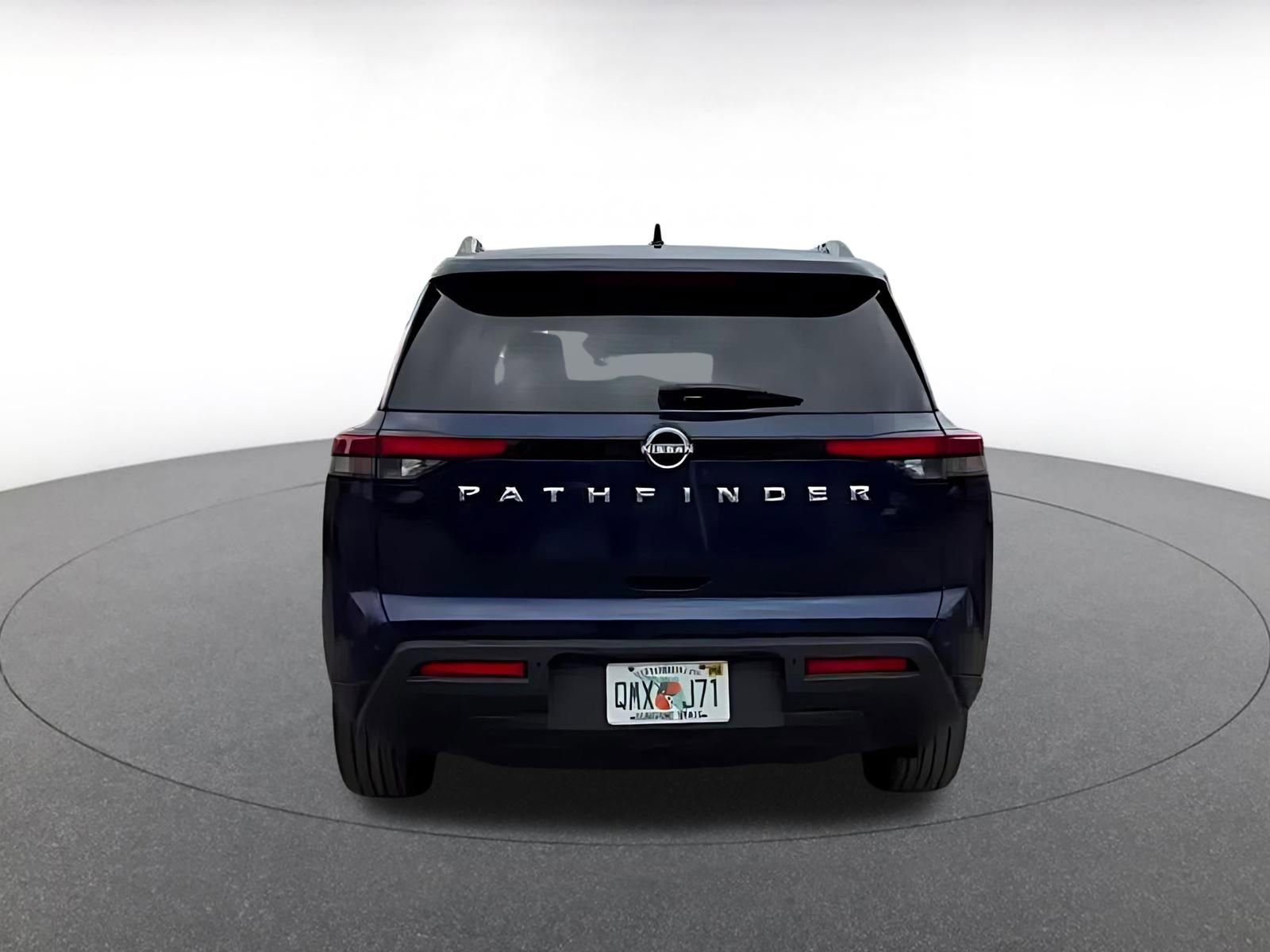 Thumbnail: 2025 Nissan Pathfinder - 12