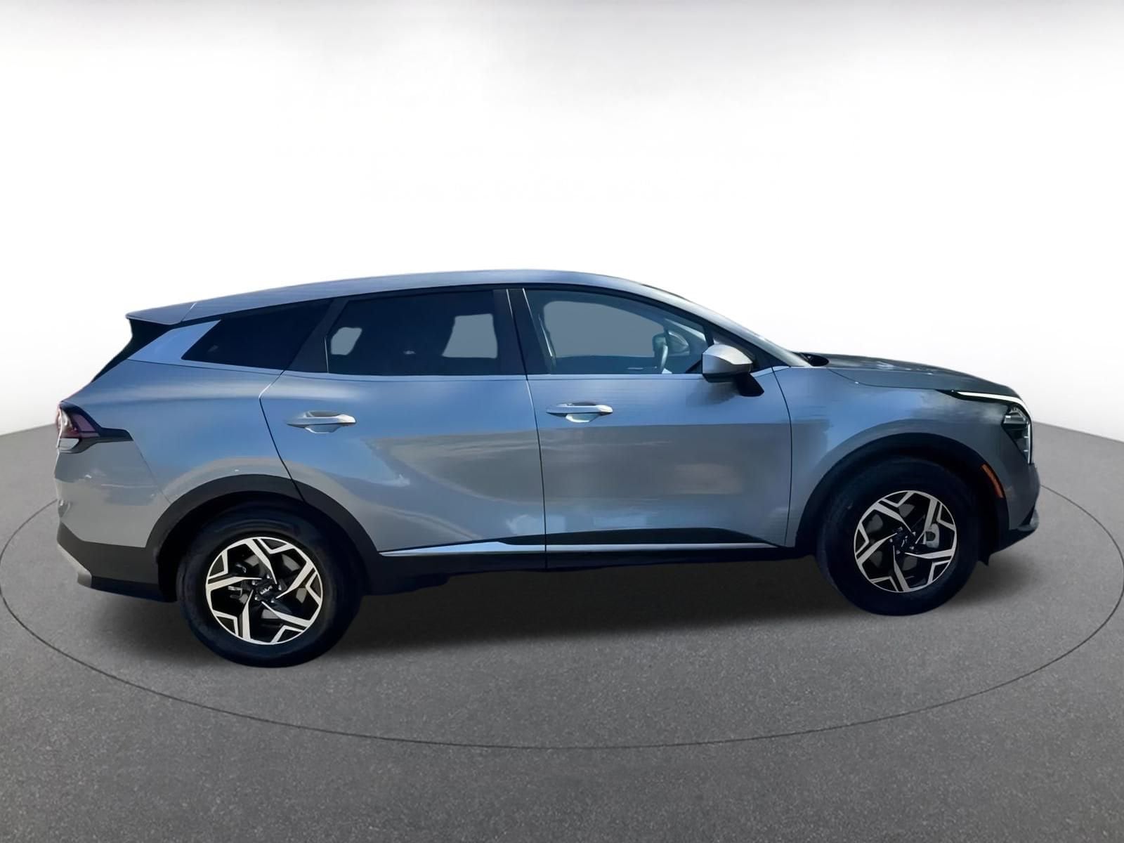 Thumbnail: 2024 Kia Sportage - 16