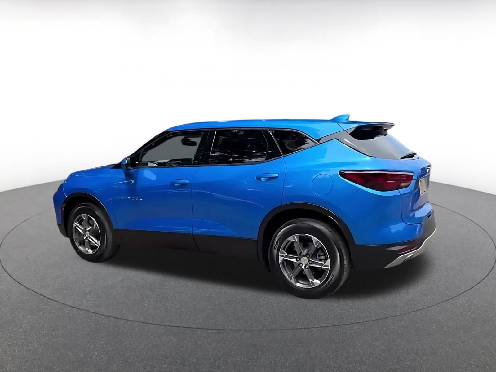 Thumbnail: 2025 Chevrolet Blazer - 4