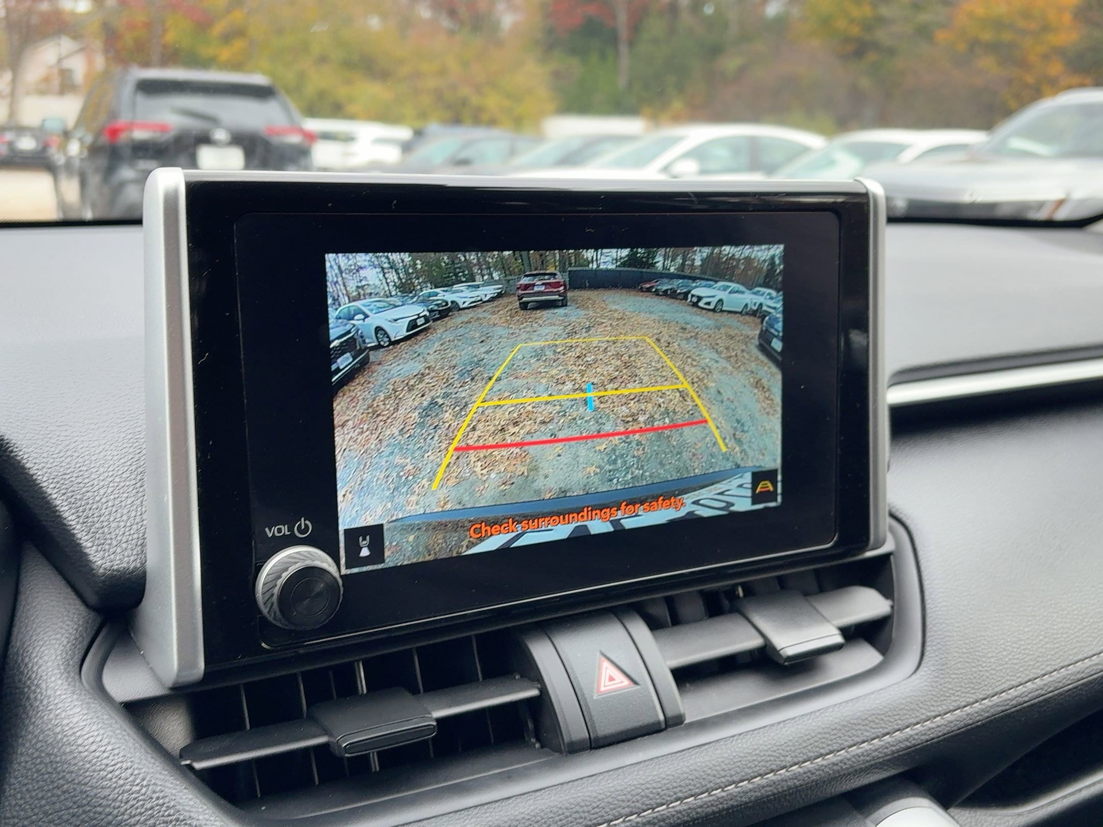 Thumbnail: 2025 Toyota RAV4 - 22