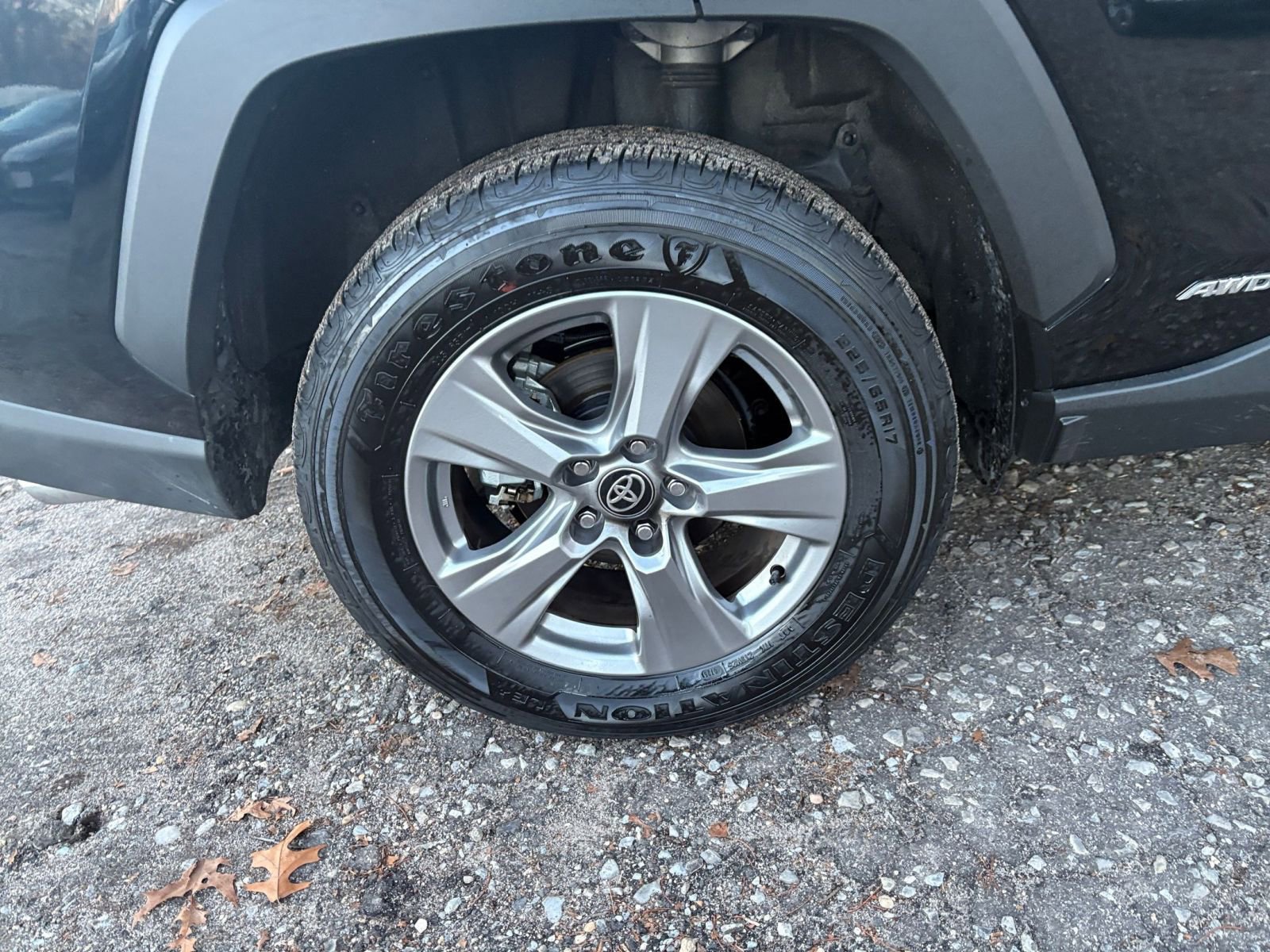 Thumbnail: 2025 Toyota RAV4 - 27