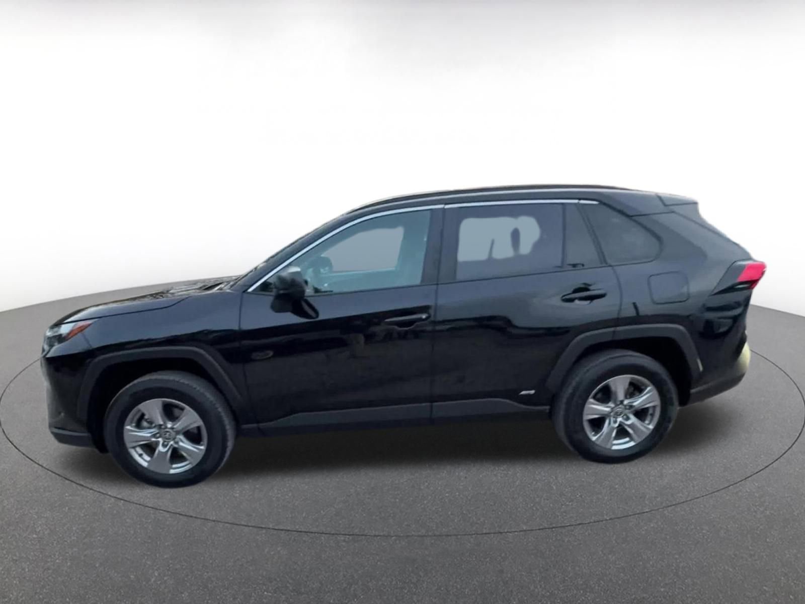 Thumbnail: 2025 Toyota RAV4 - 9