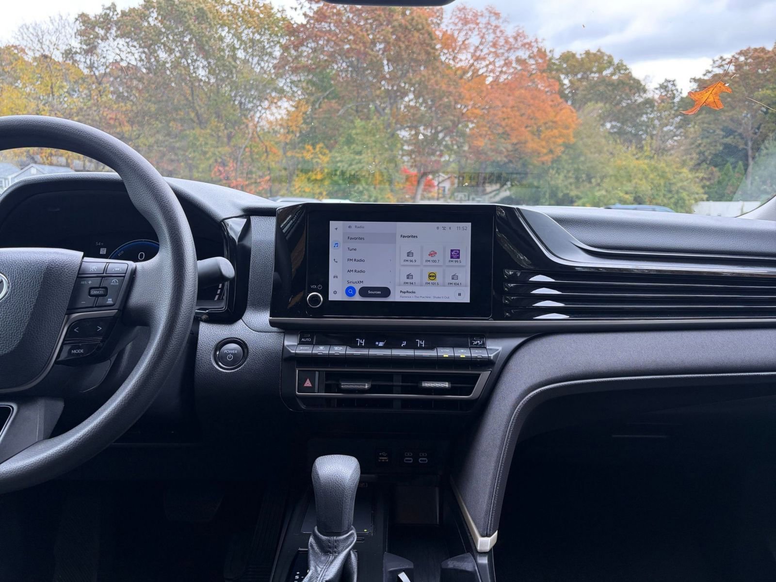 Thumbnail: 2025 Toyota Camry - 18