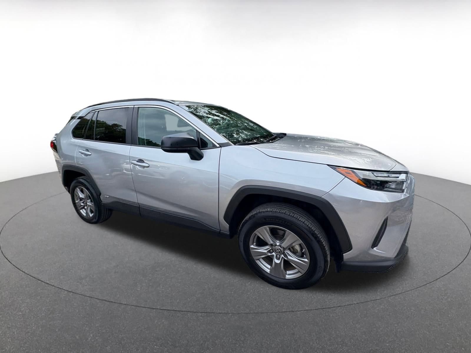 Thumbnail: 2024 Toyota RAV4 - 1