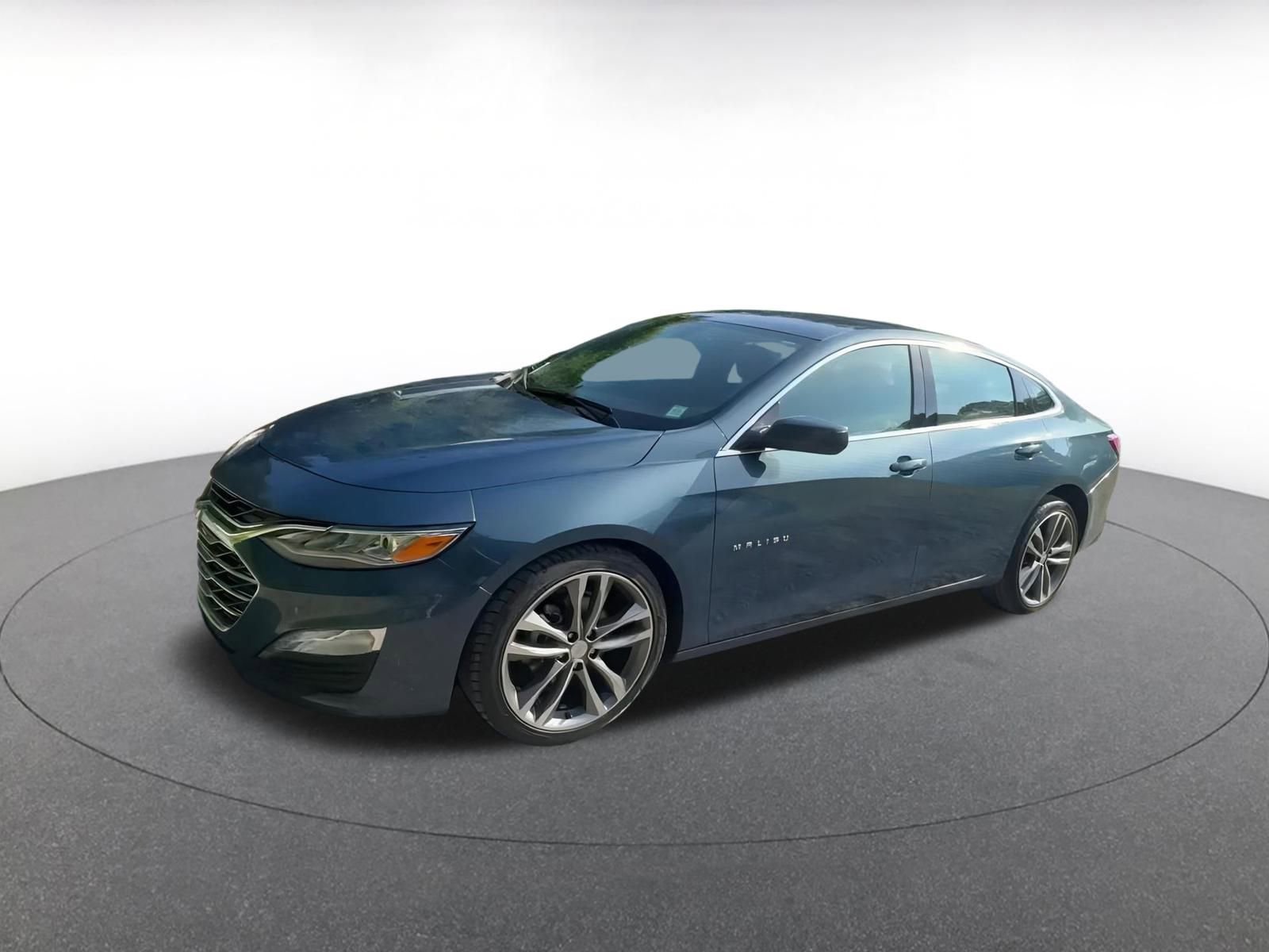 Thumbnail: 2024 Chevrolet Malibu - 8