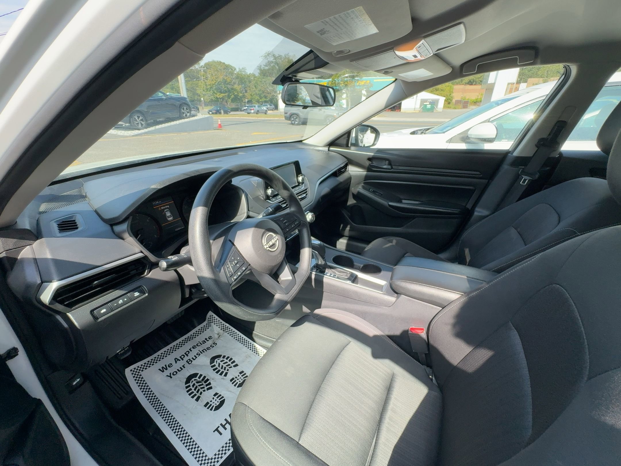 Thumbnail: 2023 Nissan Altima - 23