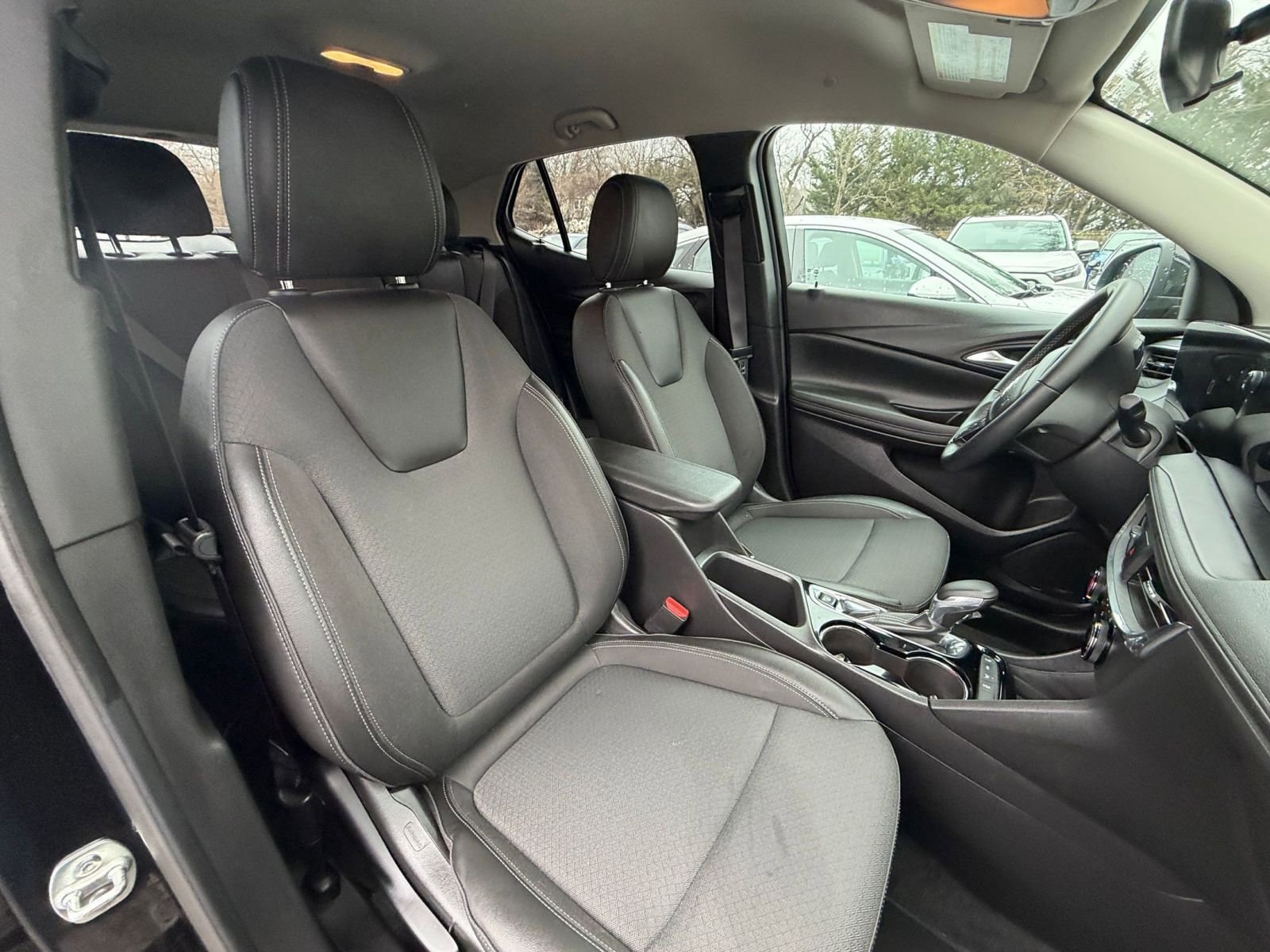 Thumbnail: 2025 Buick Encore GX - 35