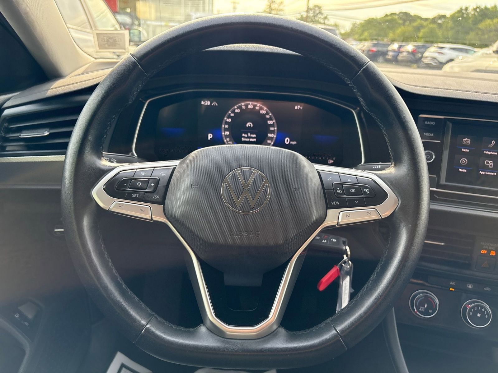 Thumbnail: 2024 Volkswagen Jetta - 12