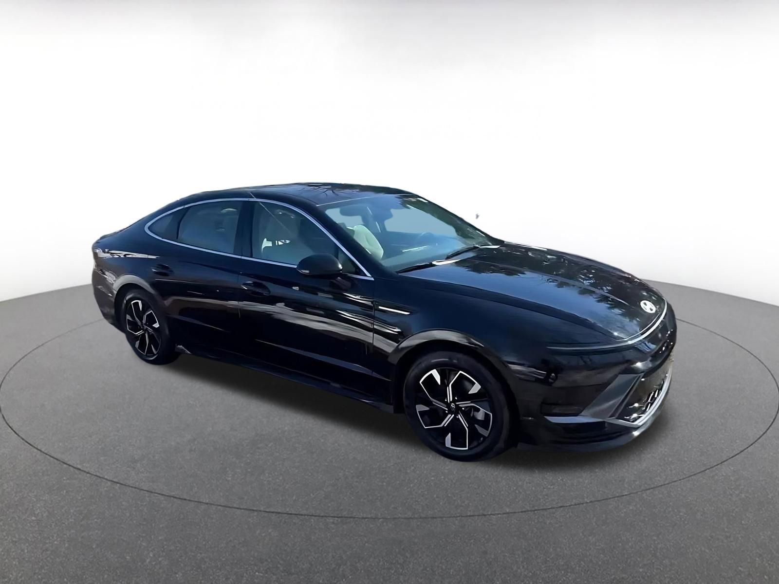 Thumbnail: 2025 Hyundai Sonata - 2