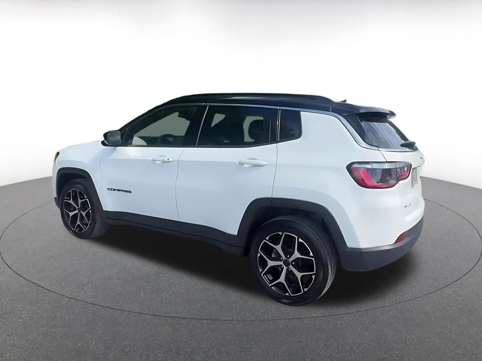 Thumbnail: 2025 Jeep Compass - 10