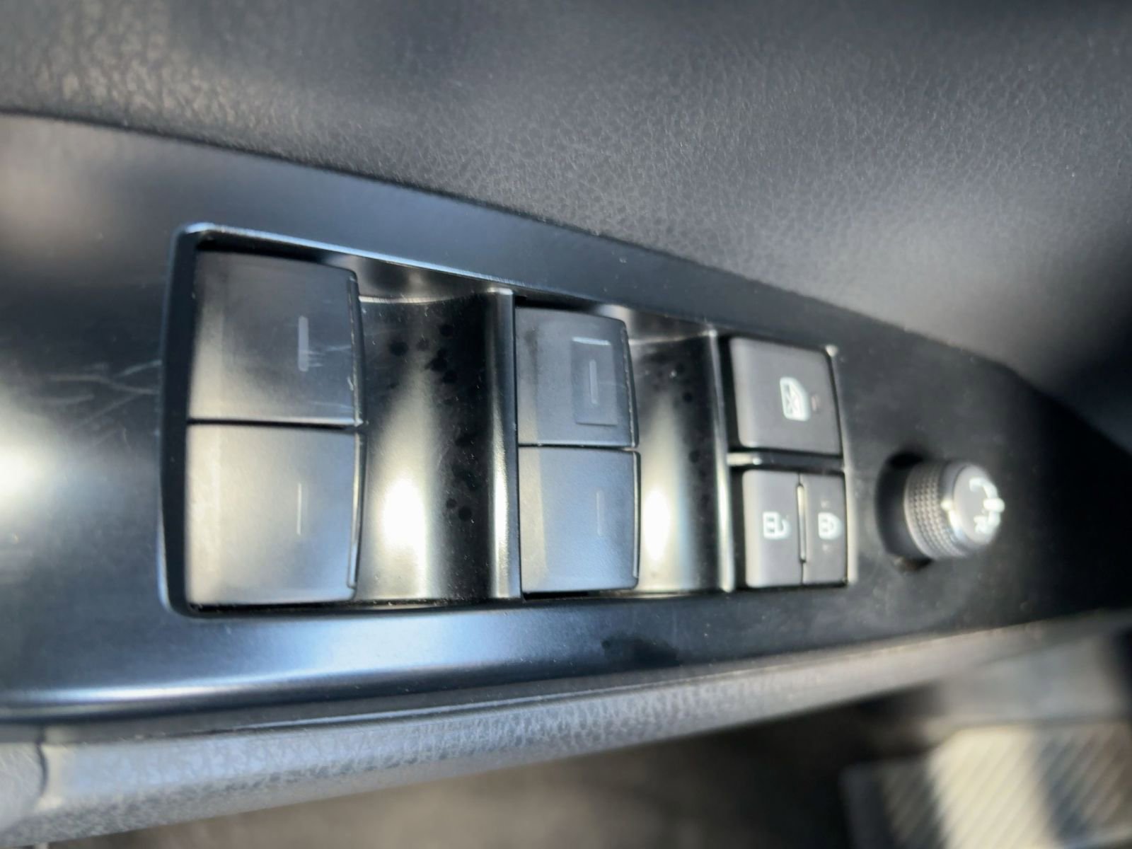 Thumbnail: 2025 Toyota Camry - 24