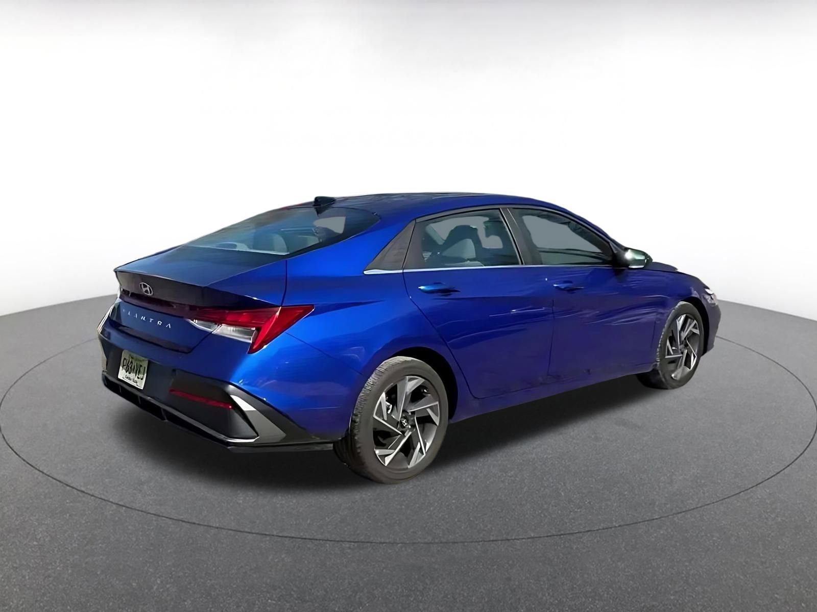 Thumbnail: 2025 Hyundai Elantra - 14