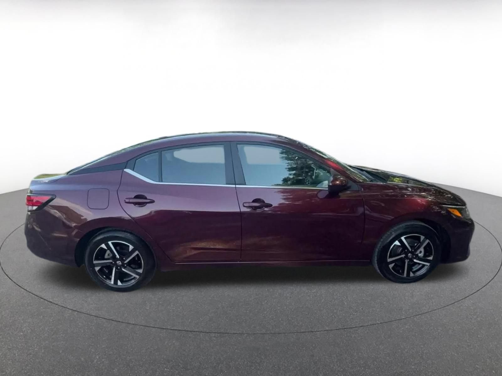 Thumbnail: 2025 Nissan Sentra - 16