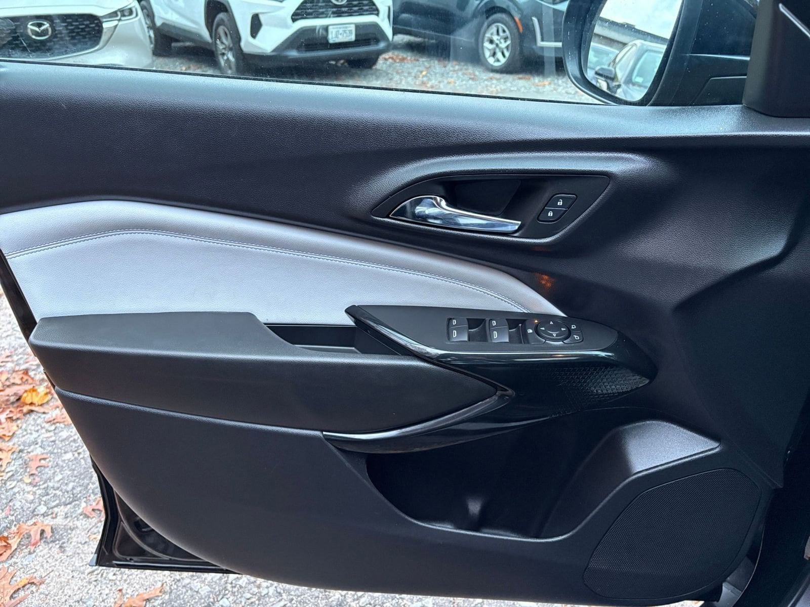 Thumbnail: 2025 Chevrolet Trax - 20