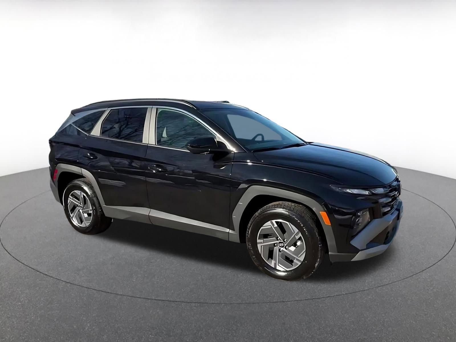 Thumbnail: 2025 Hyundai Tucson - 2