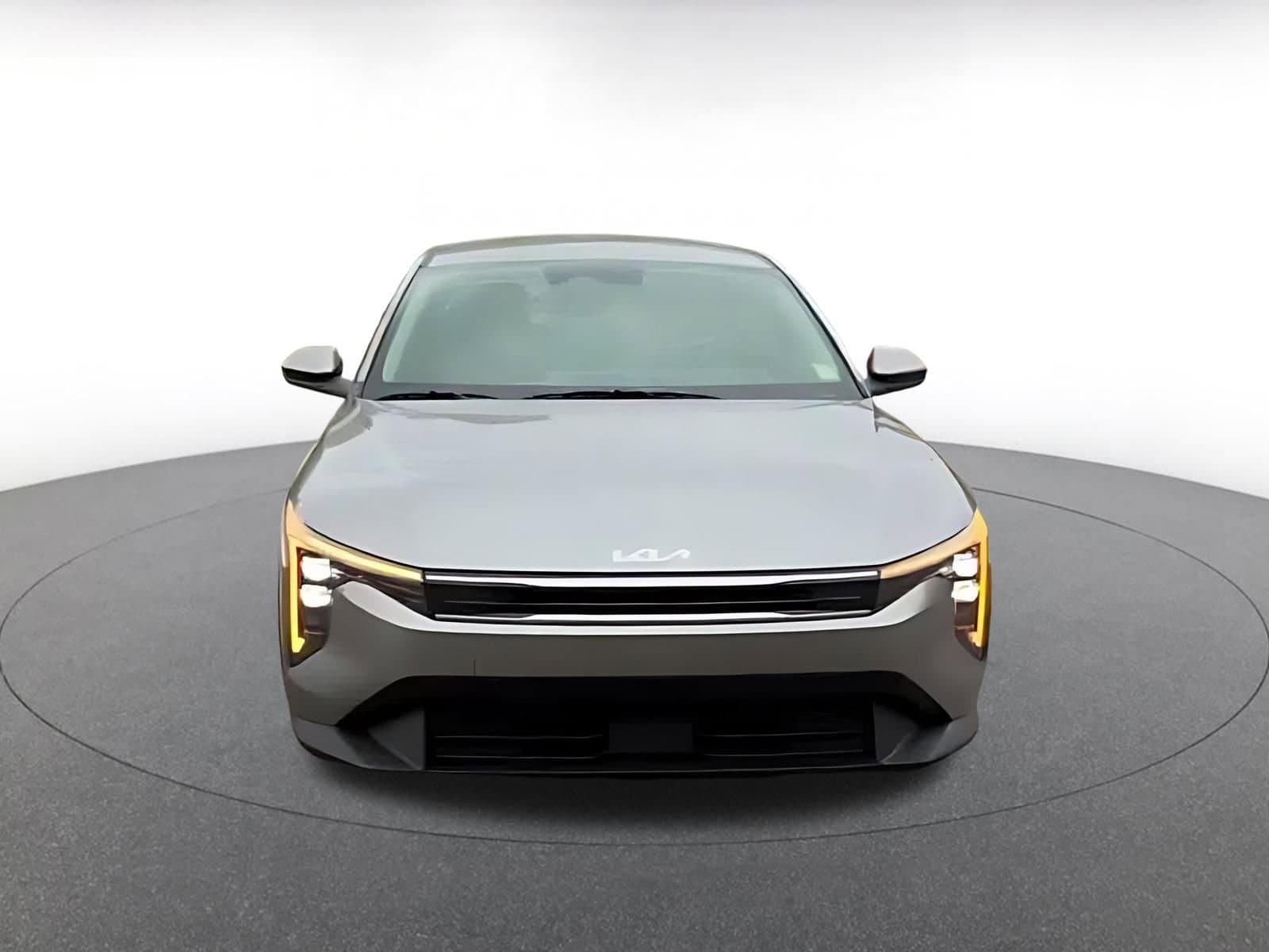 Thumbnail: 2025 Kia K4 - 3