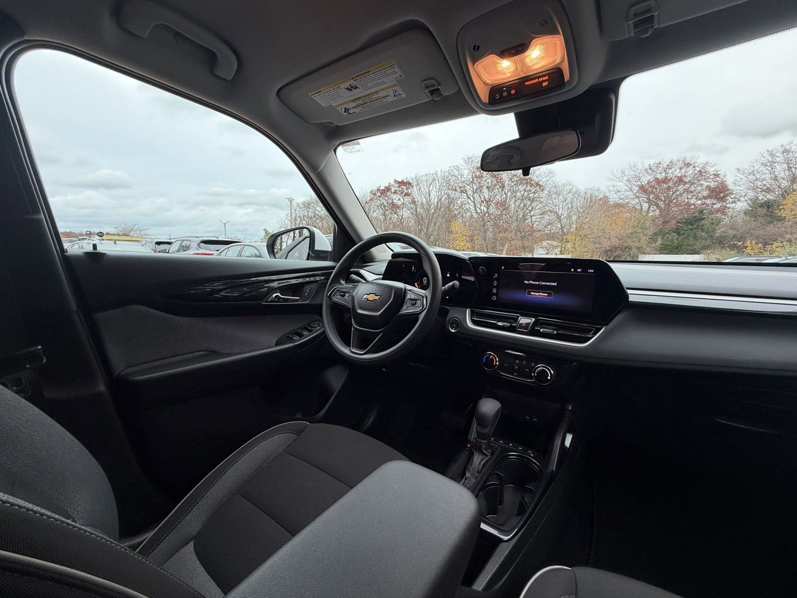 Thumbnail: 2025 Chevrolet TrailBlazer - 32