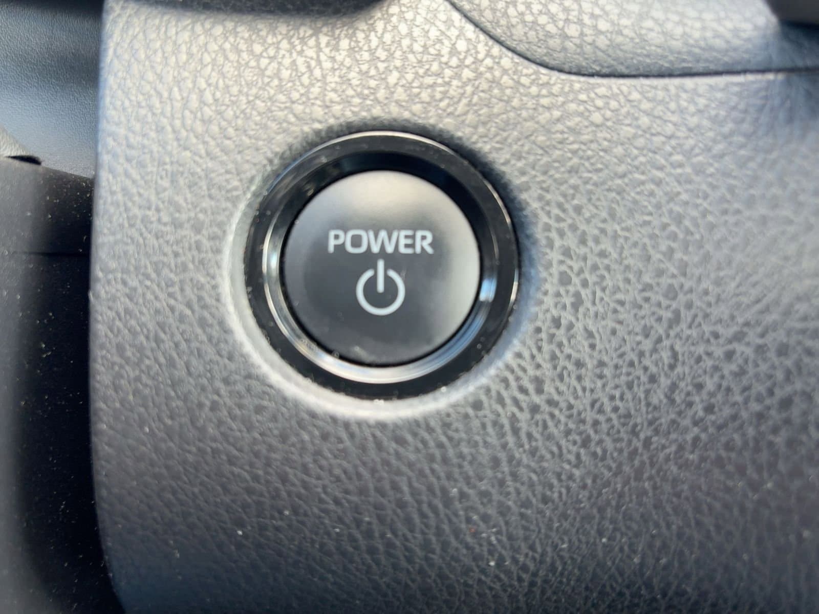 Thumbnail: 2025 Toyota Camry - 25