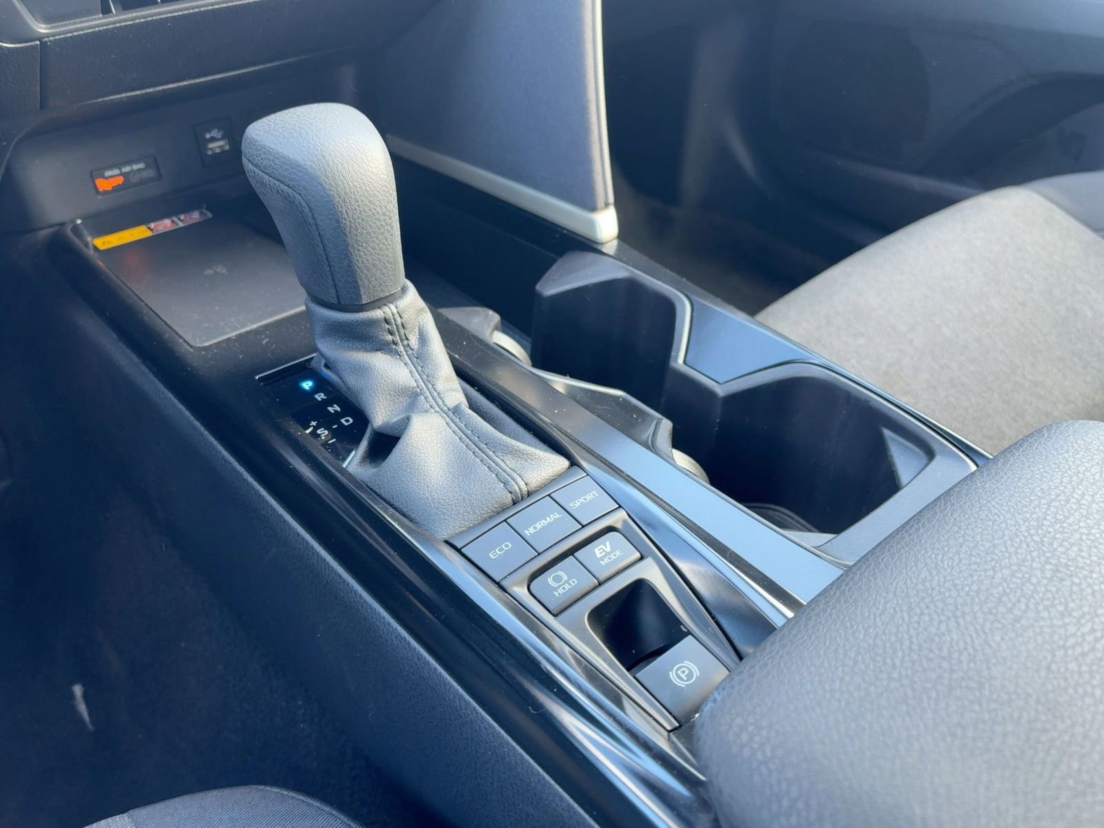 Thumbnail: 2025 Toyota Camry - 20