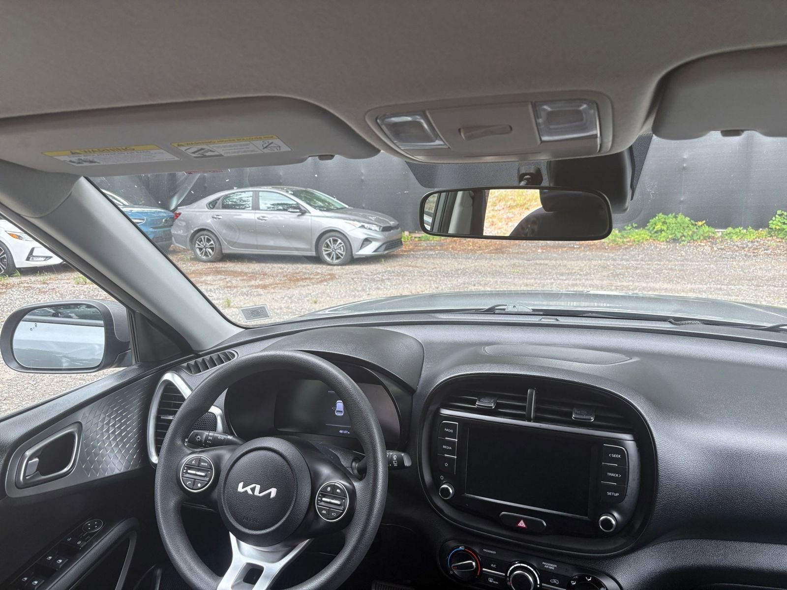 Thumbnail: 2023 Kia Soul - 31