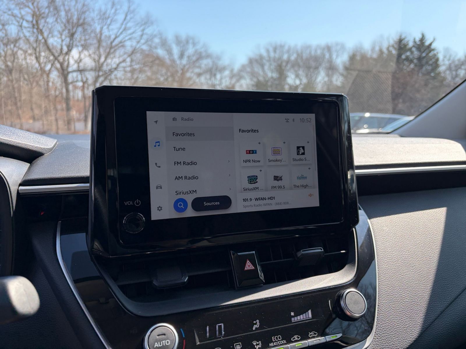 Thumbnail: 2025 Toyota Corolla - 20