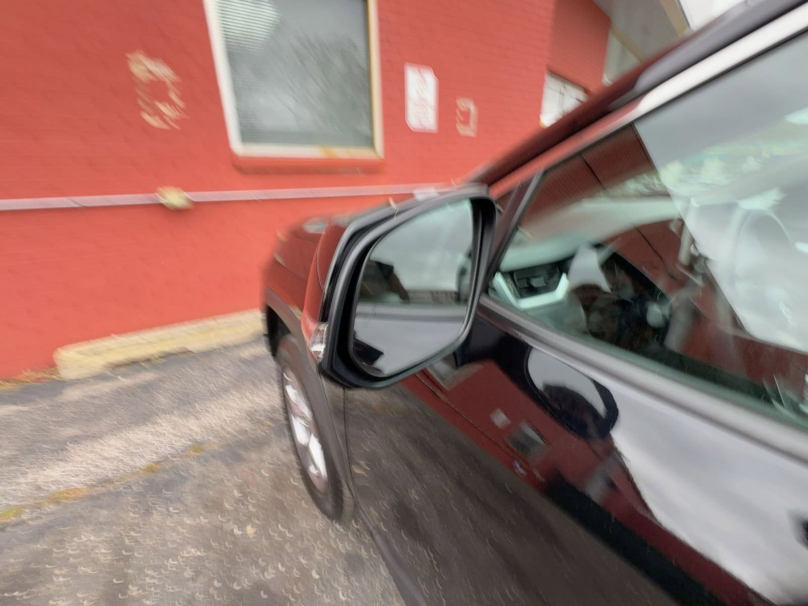 Thumbnail: 2025 Toyota RAV4 - 10